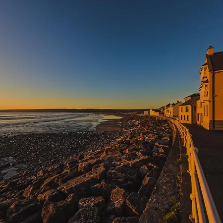 Coach House Bed and breakfast